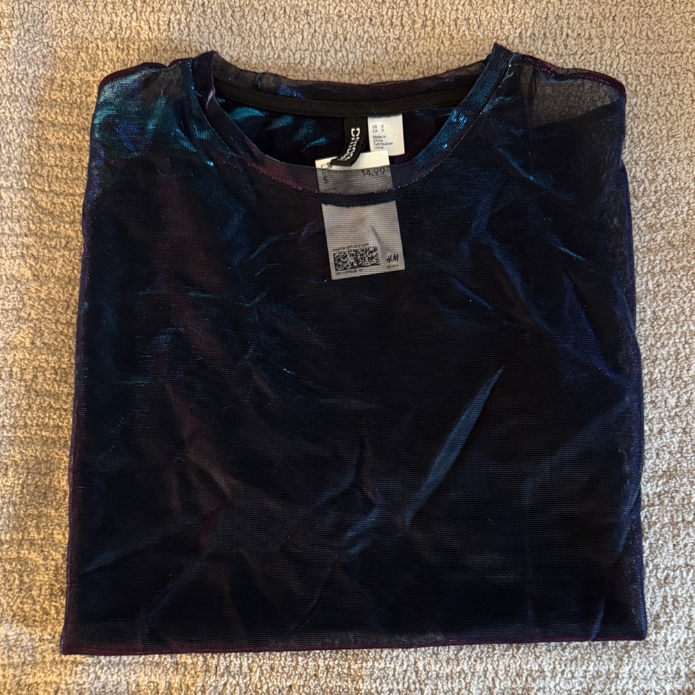 H&M Iridescent Black and Blue Top